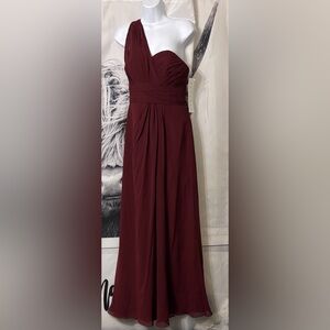 Bill levkoff Burgundy wine one shoulder gown 4 new with tags